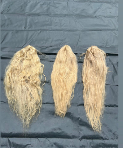 BLONDE WIG