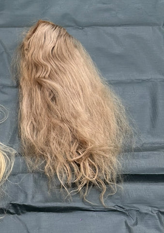 BLONDE WIG